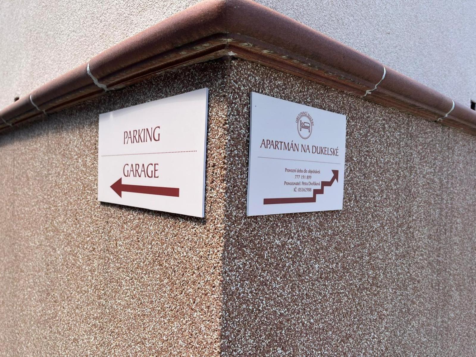Apartament Na Dukelske S Garazi *